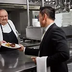 Hotel Der Valk 4*