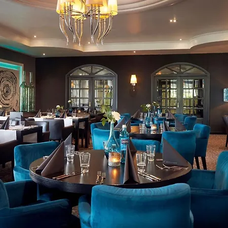 Hotel Der Valk 4*
