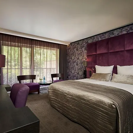 Hotel Der Valk 4*
