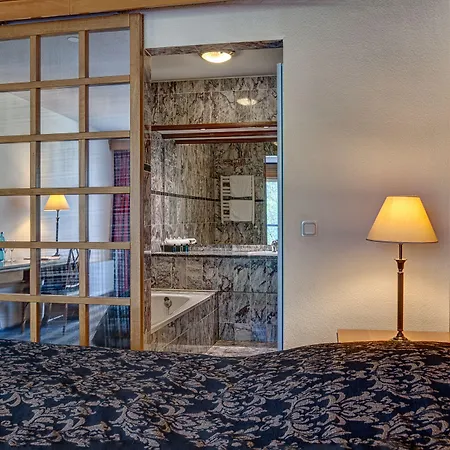 Hotel Der Valk 4*