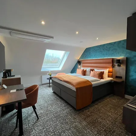 Der Valk 4*