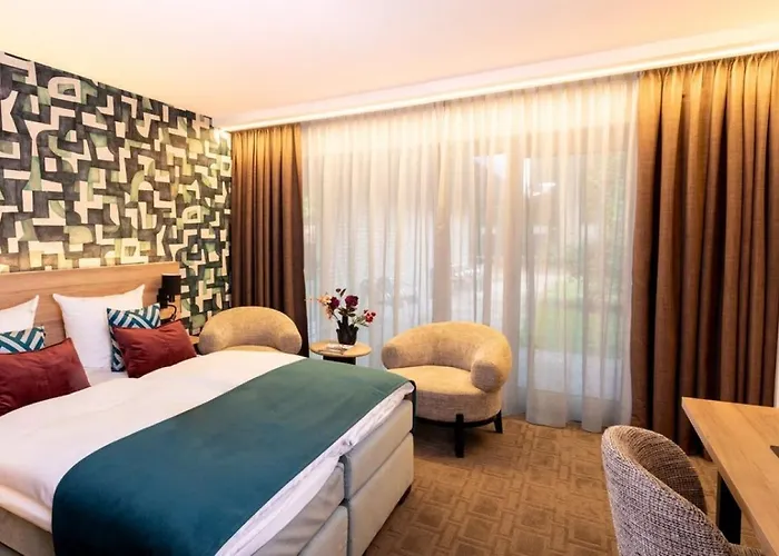 Hotell Der Valk 4*