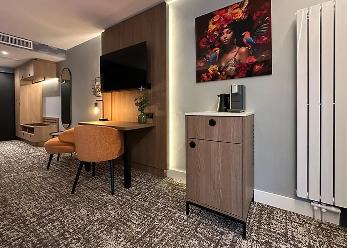 Der Valk Hotell 4*