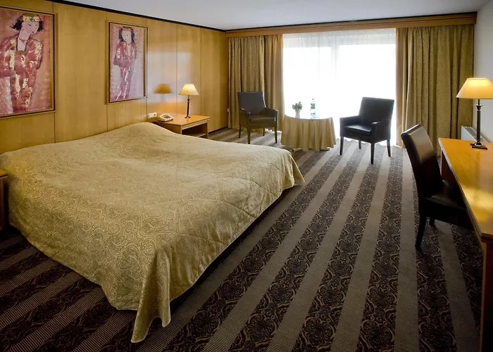 Der Valk Hotell 4*